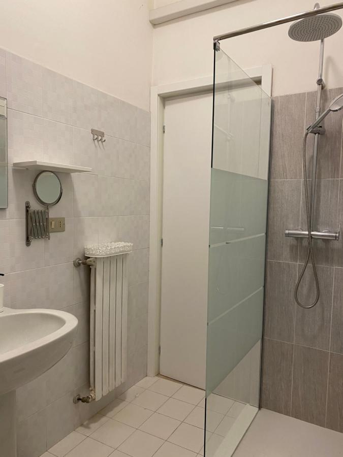 Westhouse Apartment เปสการา ภายนอก รูปภาพ