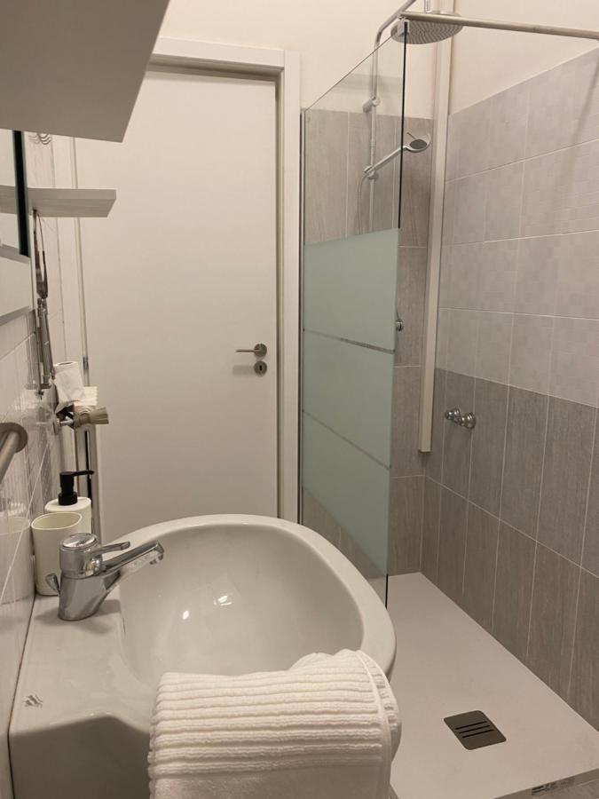 Westhouse Apartment เปสการา ภายนอก รูปภาพ